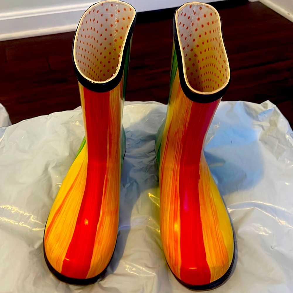 Kids rain boots